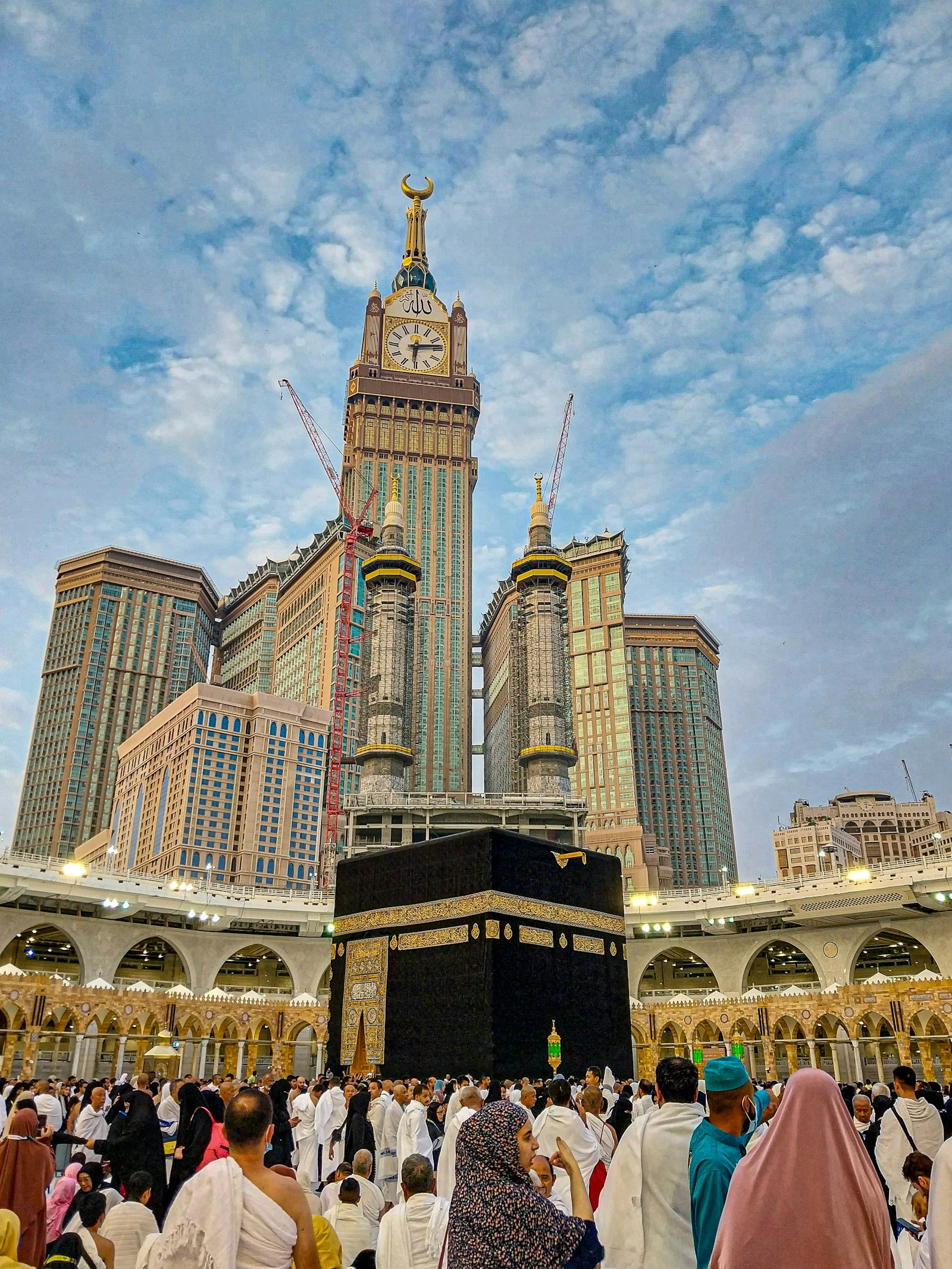 The Kaaba beneath the Makkah skyline
